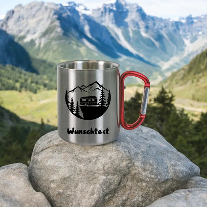 Edelstahltasse mit Karabiner - Camper vor Bergmassiv